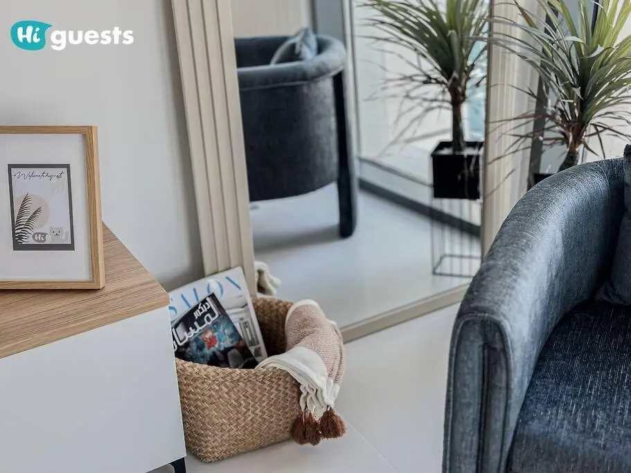 Apartment Elegant 2-Bedroom Retreat At Marina Vista 2 Dubai