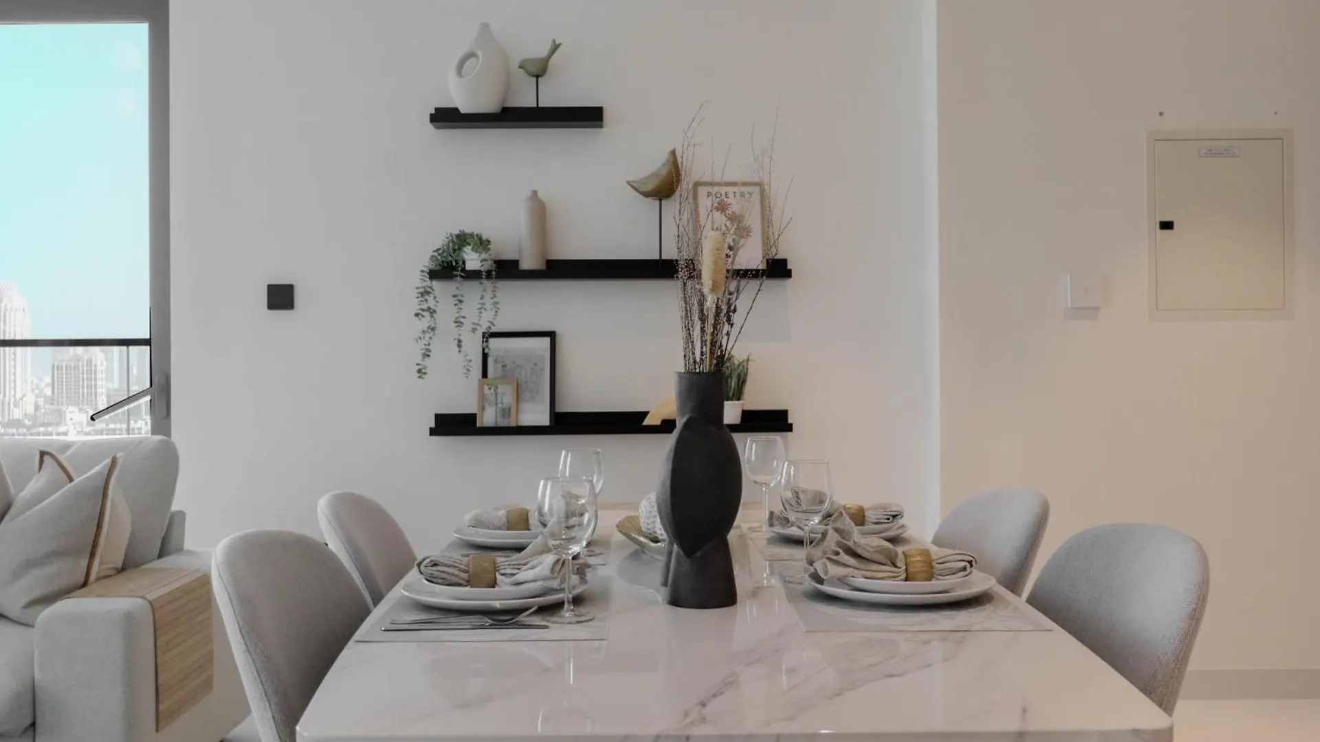 Elegant 2-Bedroom Retreat At Marina Vista 2 Dubai Apartment