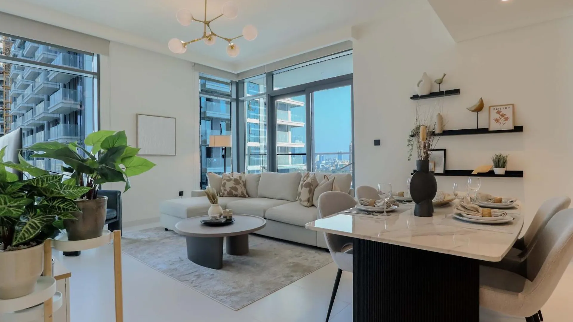 Elegant 2-Bedroom Retreat At Marina Vista 2 Dubai 0*,