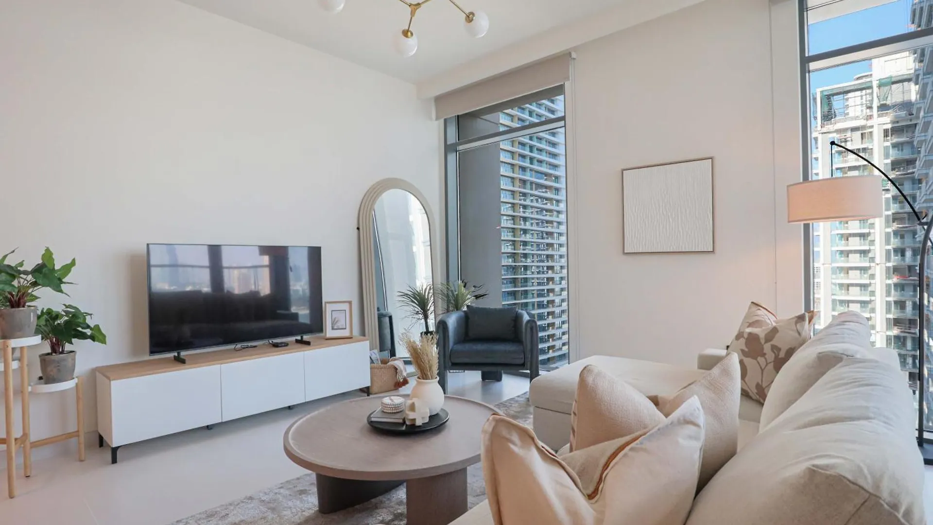 Elegant 2-Bedroom Retreat At Marina Vista 2 Dubai United Arab Emirates